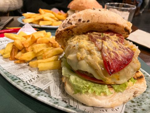 Hamburguesa vaca gallega premium Cervecería Williams