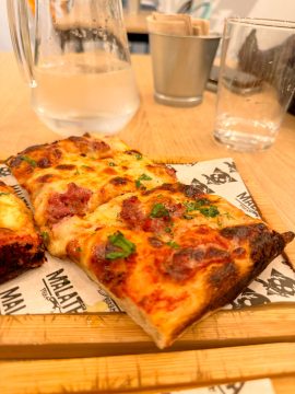 Pizza con aceite de trufa Malatesta